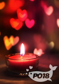 穿黑色毛衣的男人